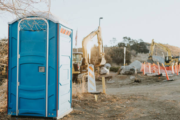 Best Portable restroom trailer rental  in Hawthorne, FL